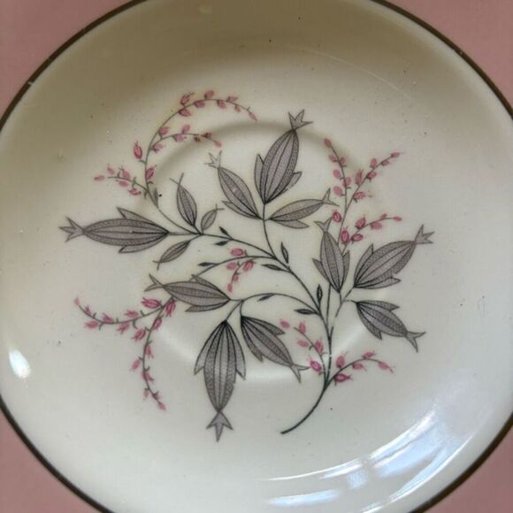 Homer Laughlin Vintage Cavaliers Pink Rimmed Egg Shell China 6” Saucer - Picture 2 of 4